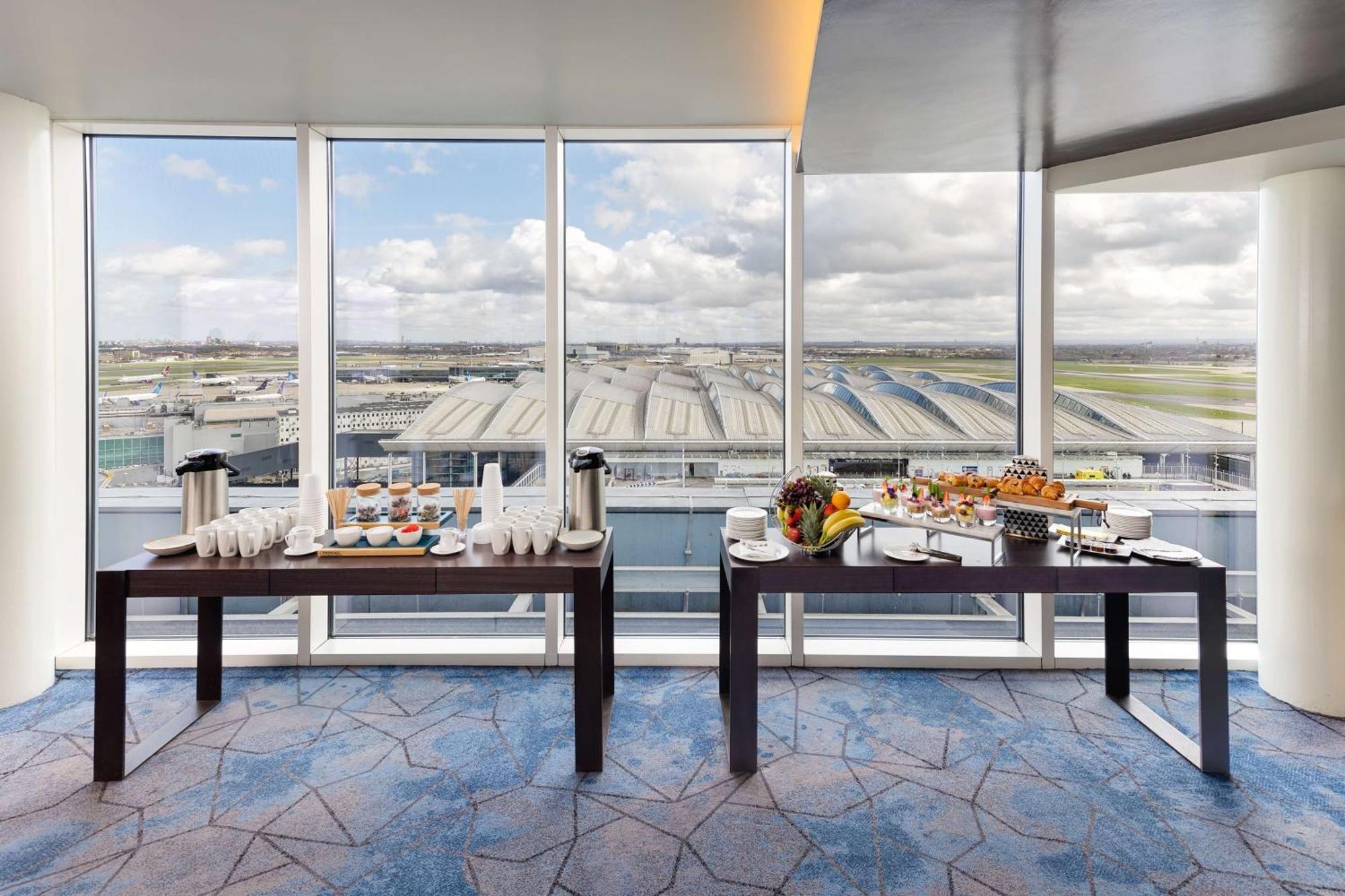 Hilton Garden London Heathrow Terminal 2 And 3 Hotel Hillingdon