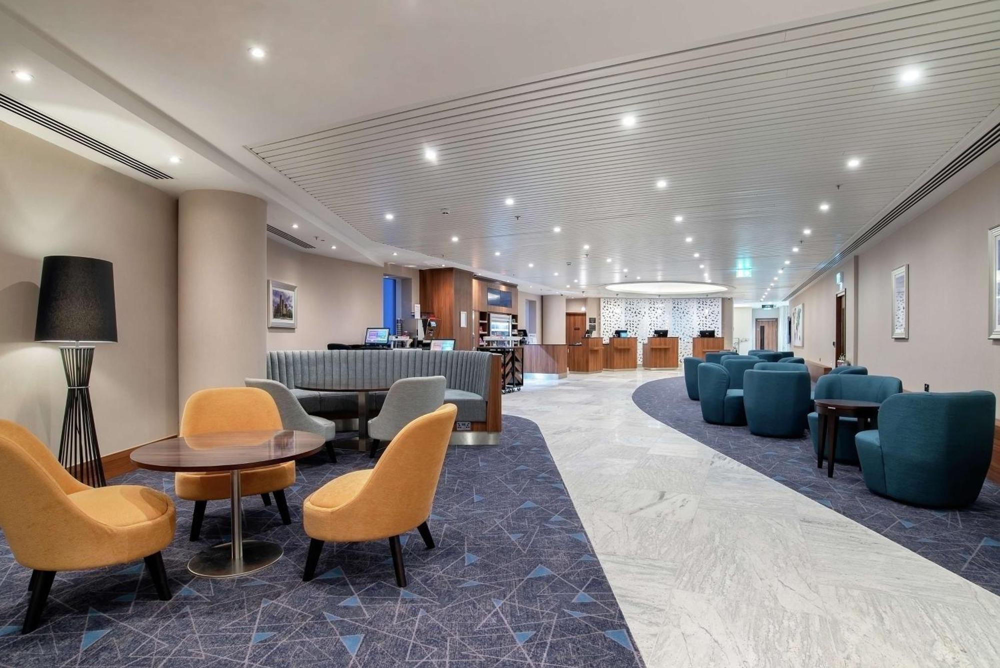 Hotel Hilton Garden London Heathrow Terminal 2 And 3 Hillingdon