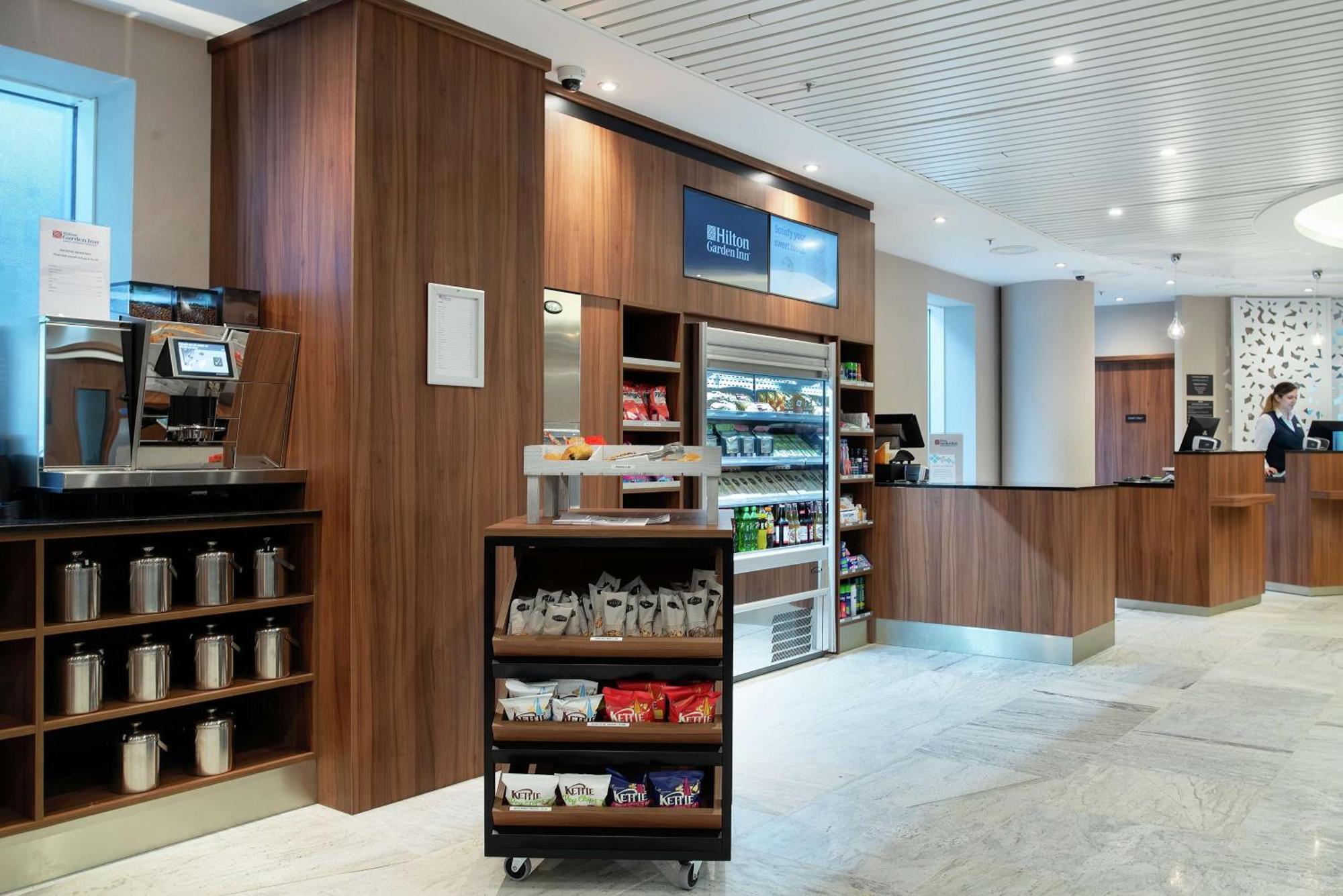 Hotel Hilton Garden London Heathrow Terminal 2 And 3 Hillingdon